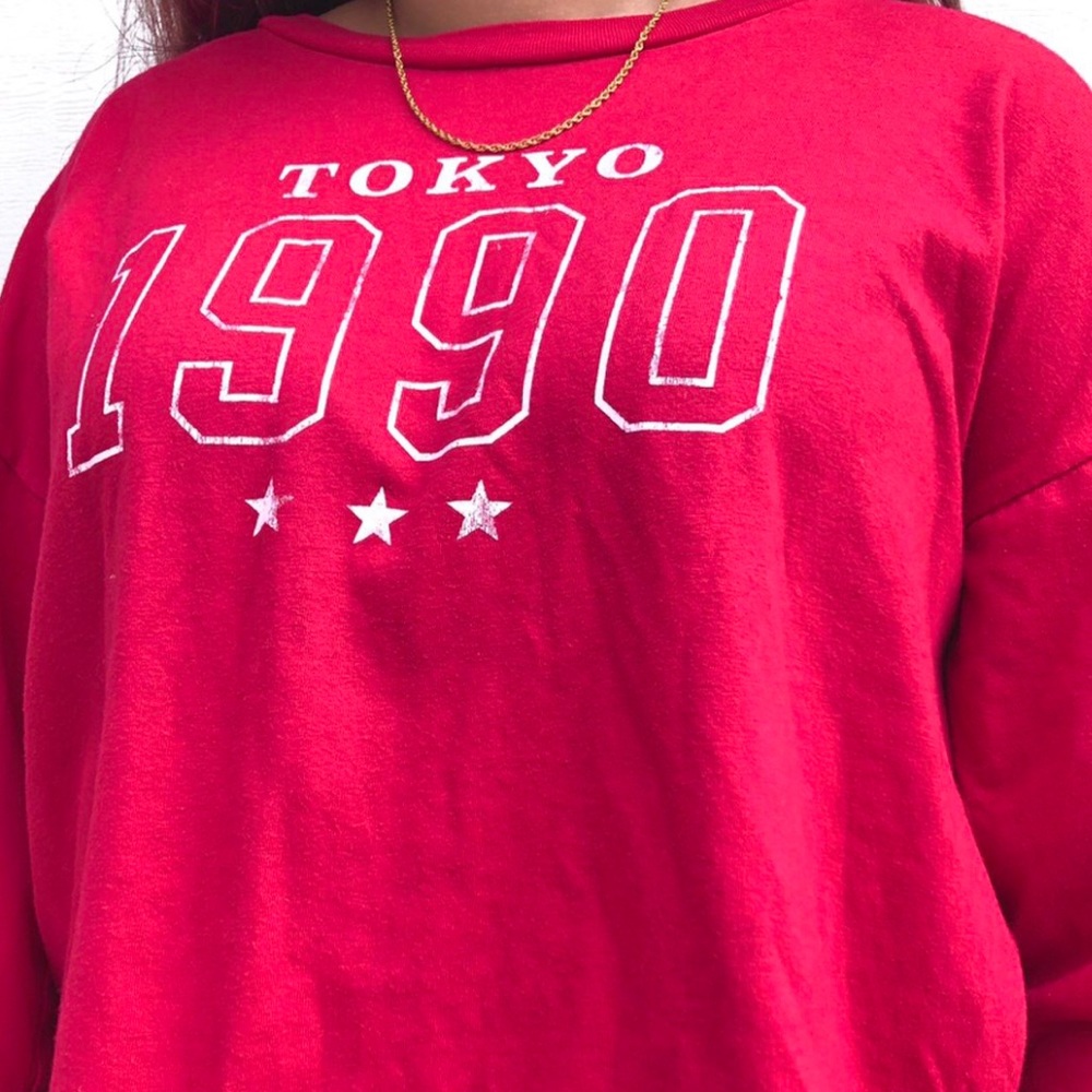‘TOKYO 1990’ red long sleeved crop top!!